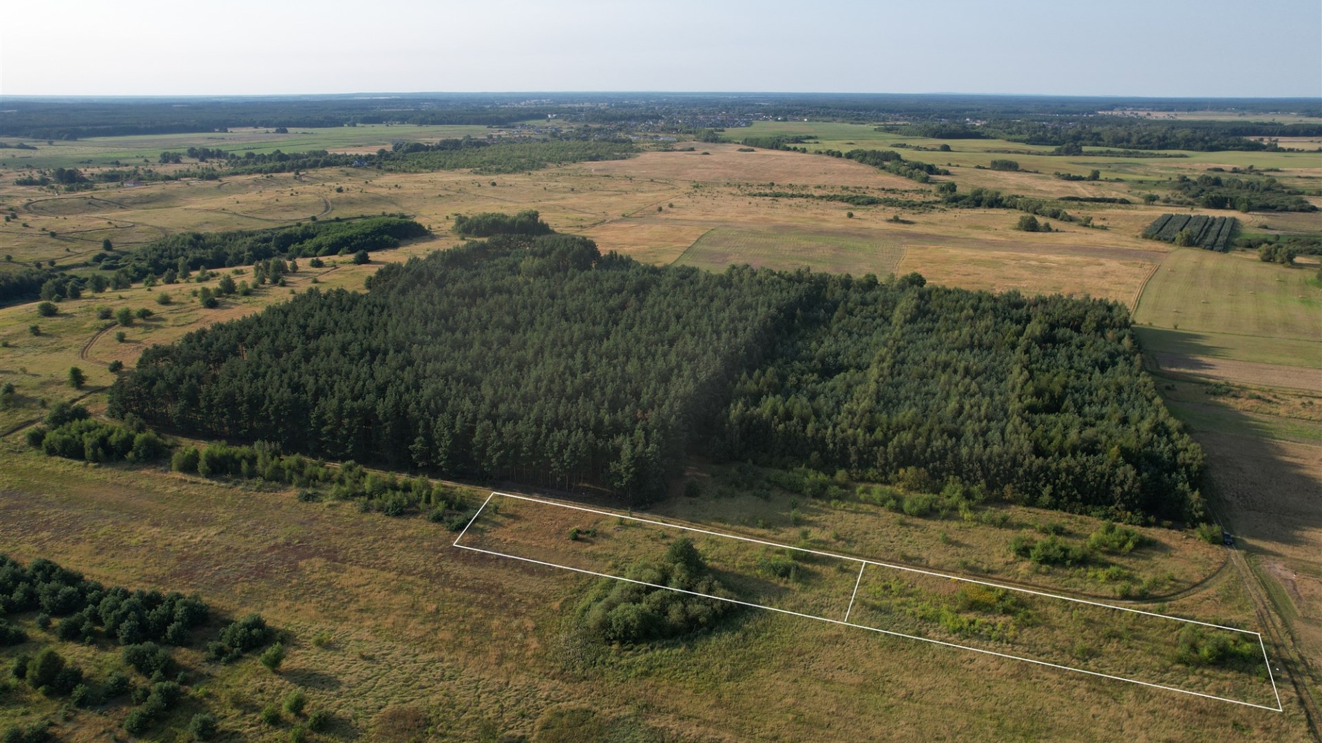 Działka na sprzedaż