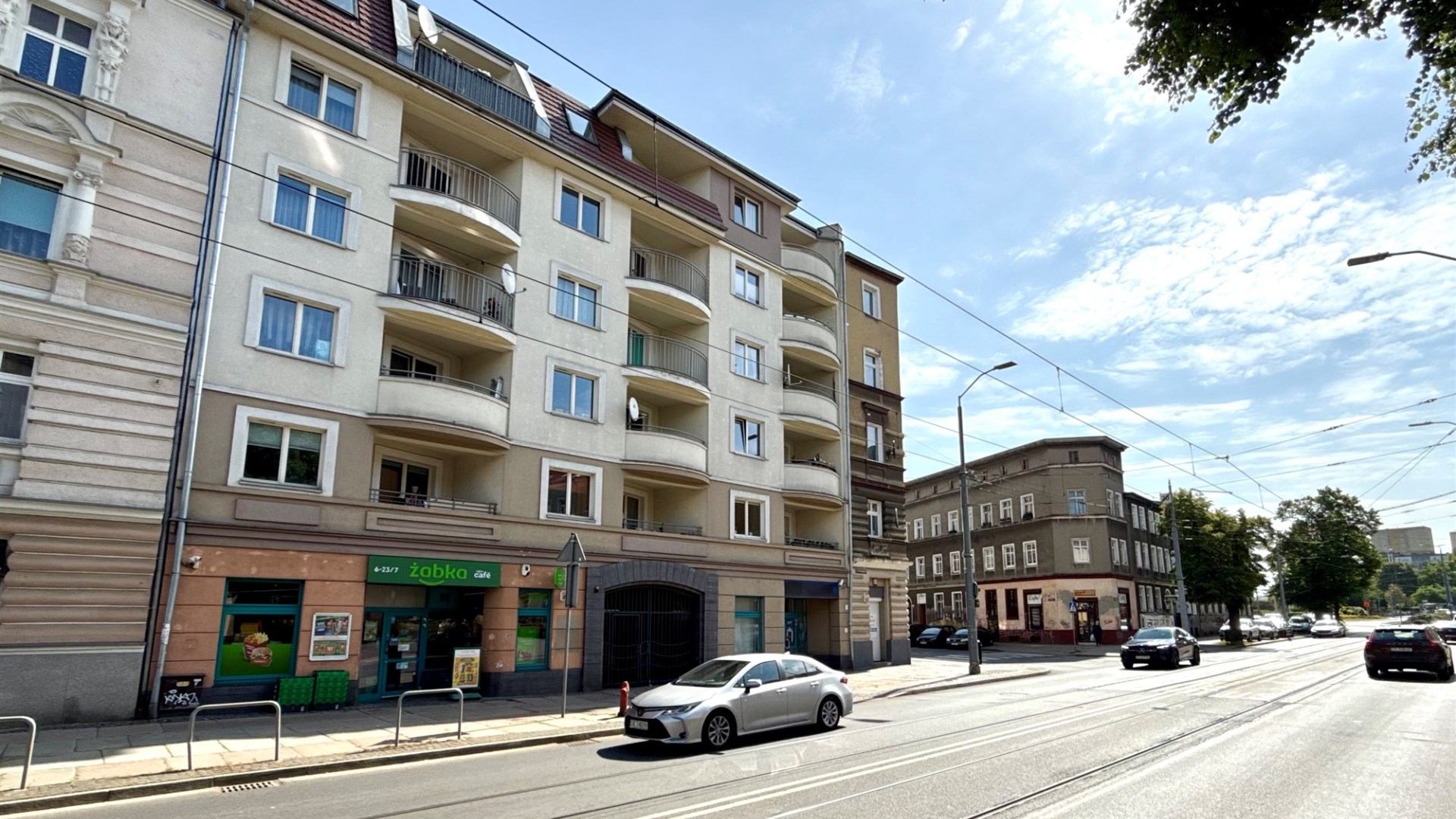 Lokal na sprzedaż