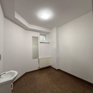 Lokal na sprzedaż