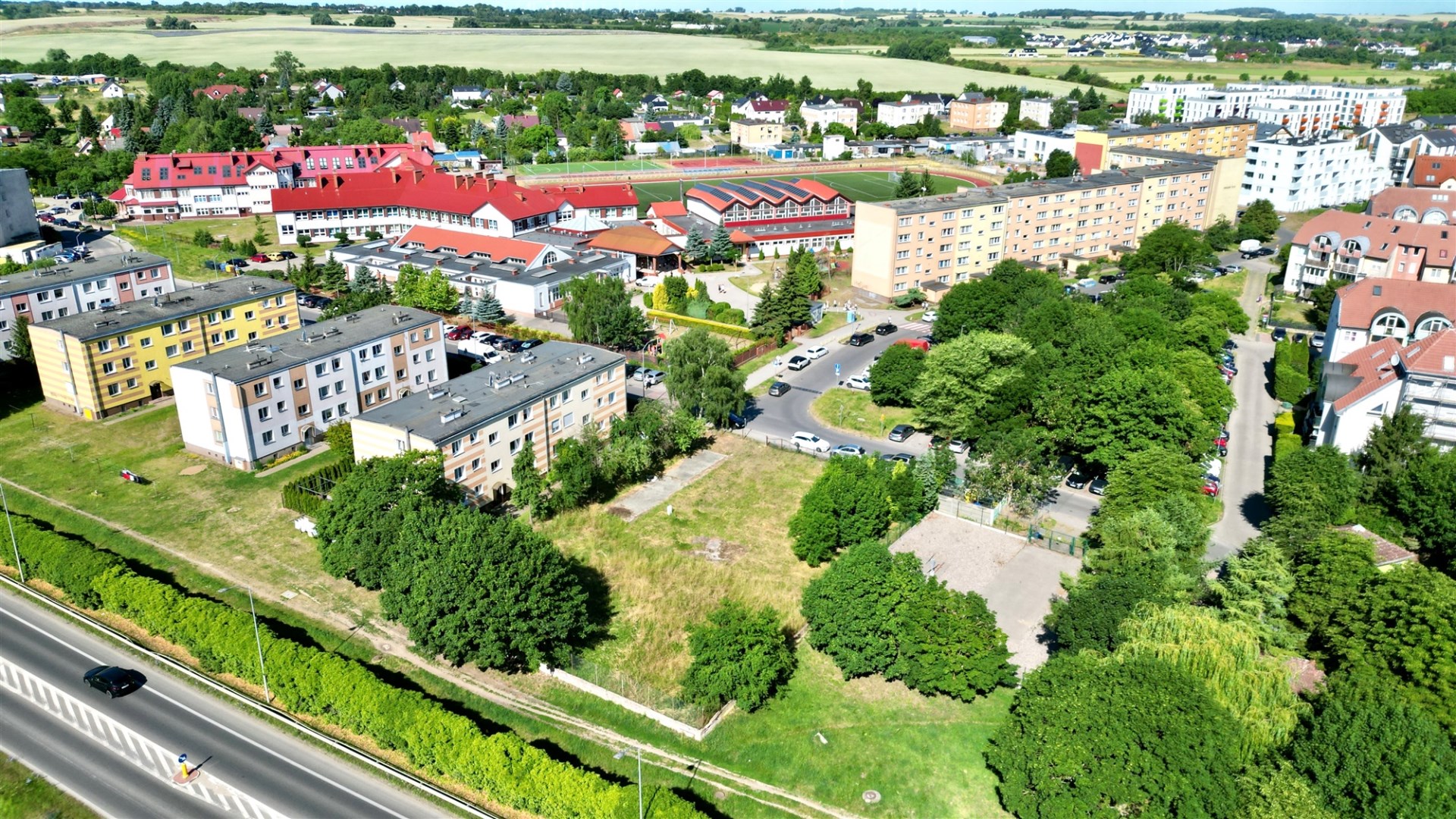 Działka na sprzedaż