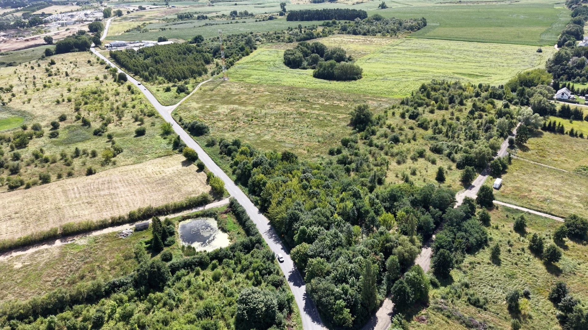 Działka na sprzedaż